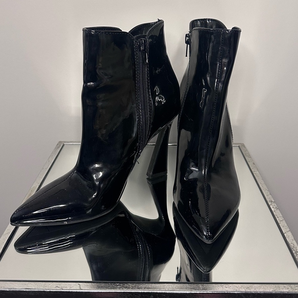 Nine West- Black Patent Leather Booty